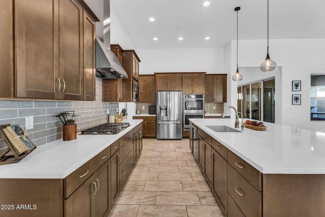 22933 E CAMACHO Road, Queen Creek, AZ 85142