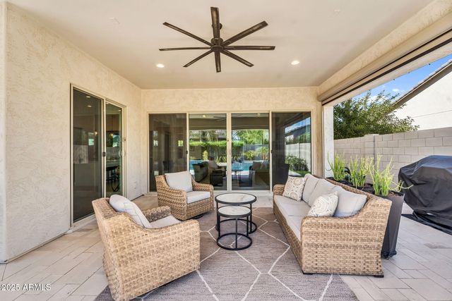 22933 E CAMACHO Road, Queen Creek, AZ 85142