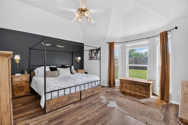 19618 Nara Vista Drive, Tomball, TX 77377