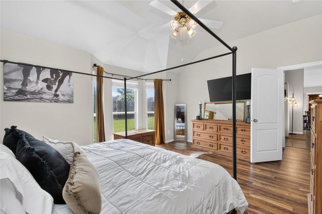19618 Nara Vista Drive, Tomball, TX 77377