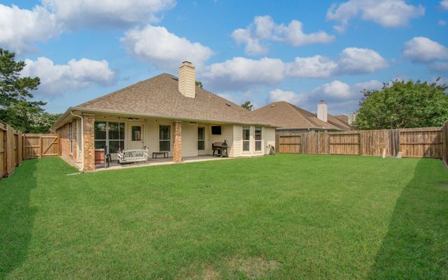 19618 Nara Vista Drive, Tomball, TX 77377