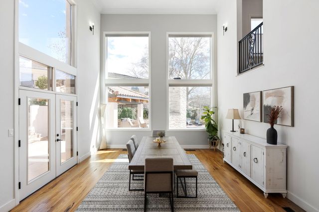 9915 Tanoan Drive NE, Albuquerque, NM 87111