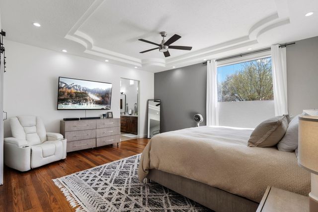 9915 Tanoan Drive NE, Albuquerque, NM 87111