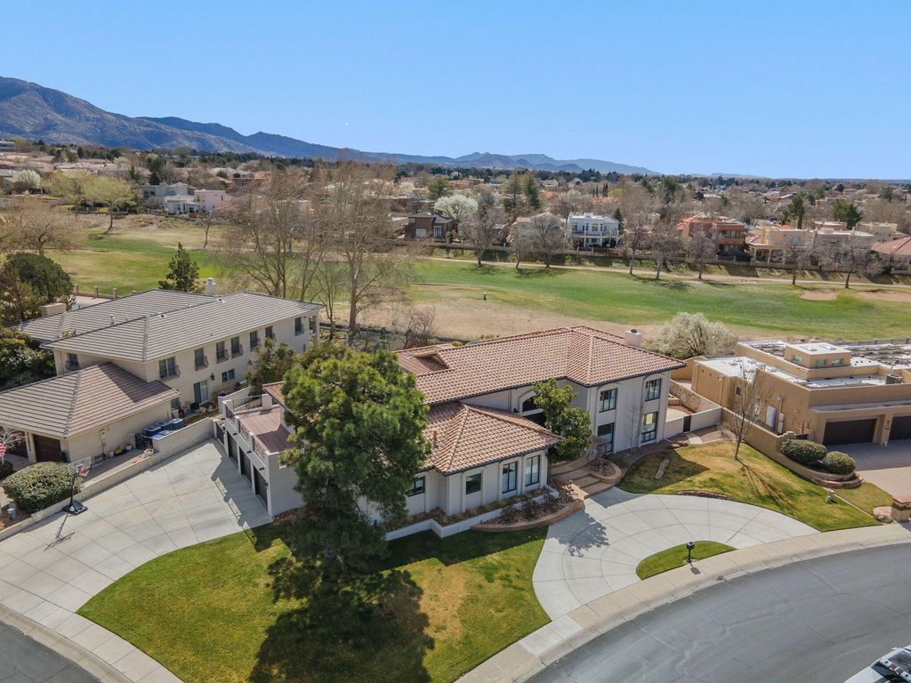 Image 77 of property listing at 9915 Tanoan Drive NE, Albuquerque, NM 87111