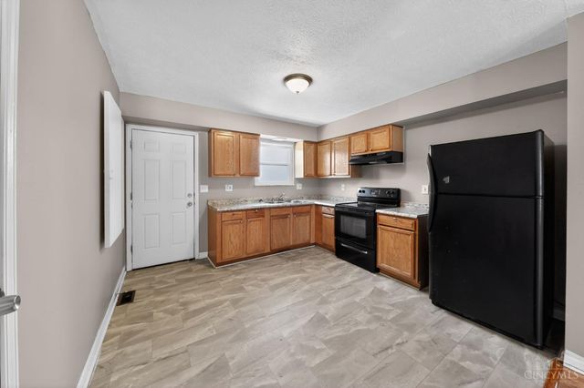 8949 Pippin Road, Colerain Twp, OH 45251