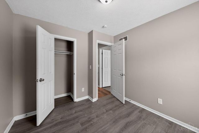 8949 Pippin Road, Colerain Twp, OH 45251