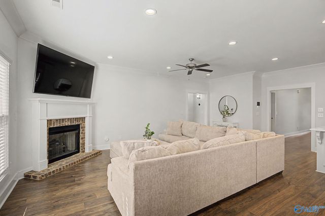 7052 Meadow Way Lane, Owens Cross Roads, AL 35763