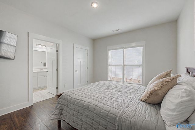 7052 Meadow Way Lane, Owens Cross Roads, AL 35763