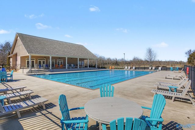 7052 Meadow Way Lane, Owens Cross Roads, AL 35763