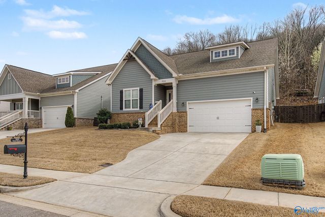 7052 Meadow Way Lane, Owens Cross Roads, AL 35763