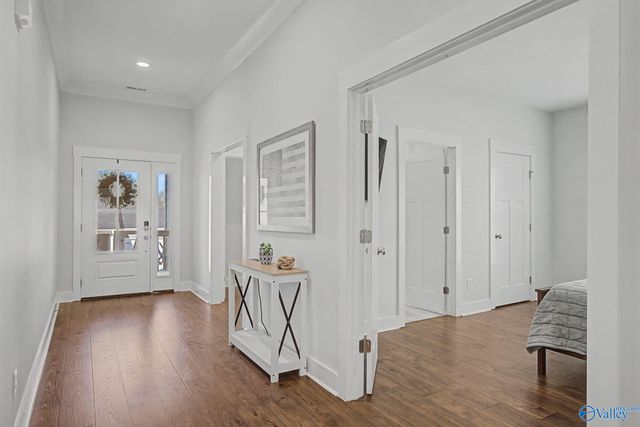 7052 Meadow Way Lane, Owens Cross Roads, AL 35763