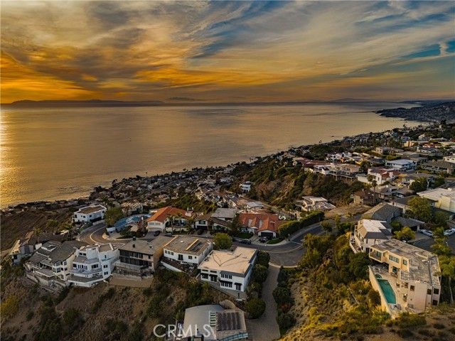 797 Nyes, Laguna Beach, CA 92651