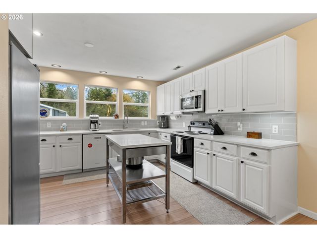 7250 Sw 70TH Ave, Portland, OR 97223