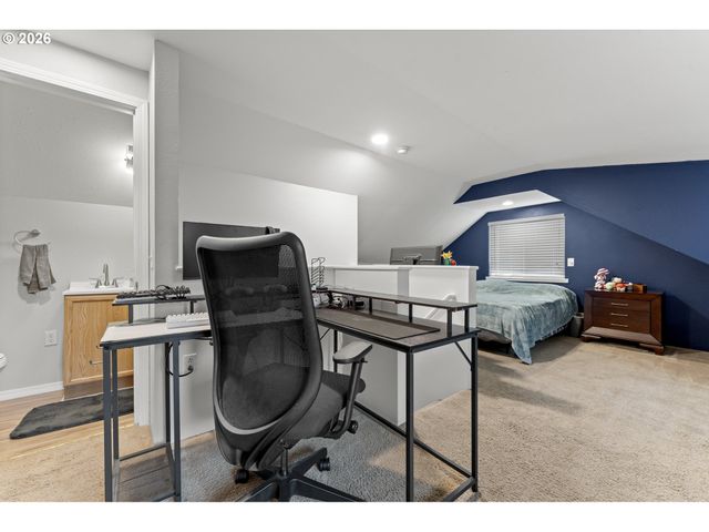 7250 Sw 70TH Ave, Portland, OR 97223