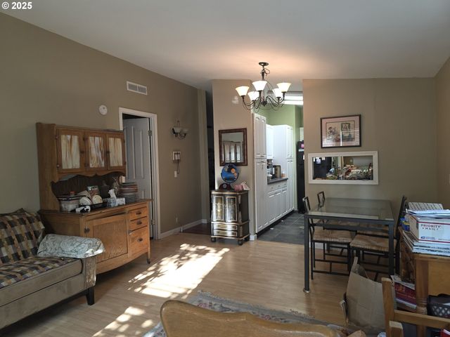 4808 Se 134TH Dr, Portland, OR 97236