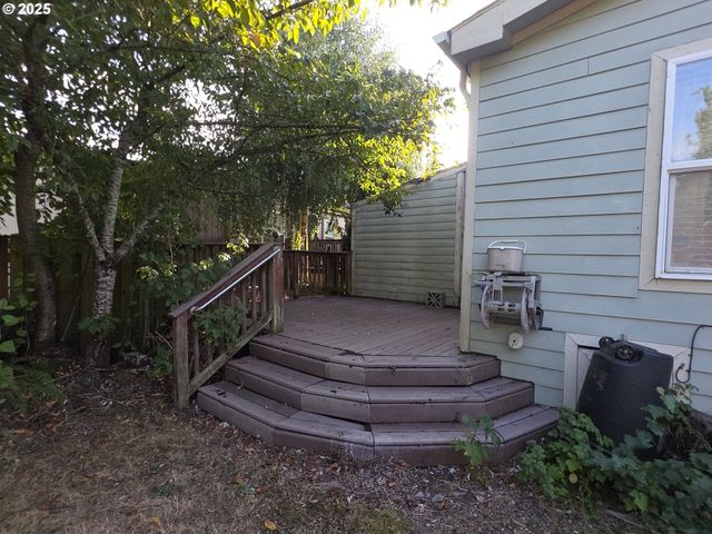 4808 Se 134TH Dr, Portland, OR 97236