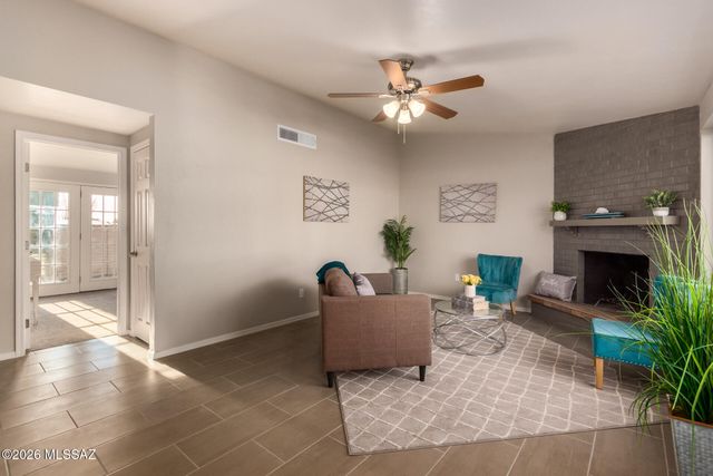 1840 S Augusta Circle, Tucson, AZ 85710