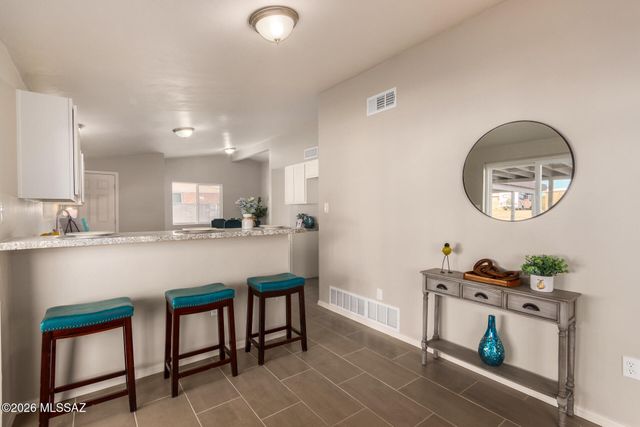 1840 S Augusta Circle, Tucson, AZ 85710