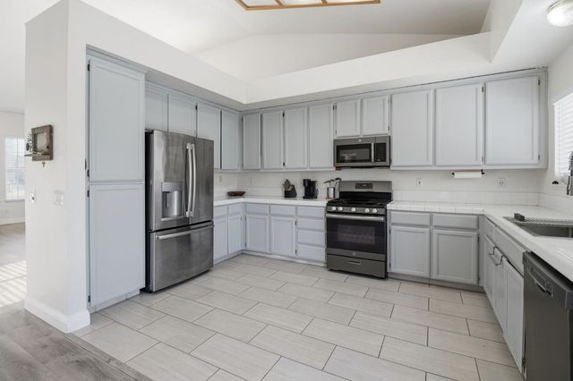 1151 Klemeyer Cir, Stockton, CA 95206