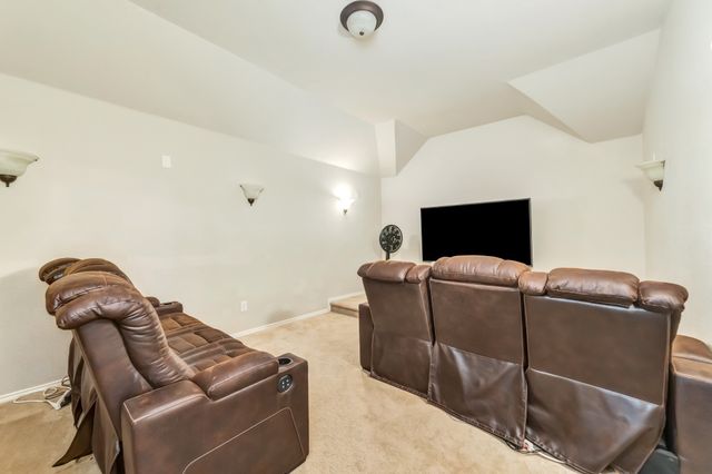2312 Tawny Owl Road, Grand Prairie, TX 75052