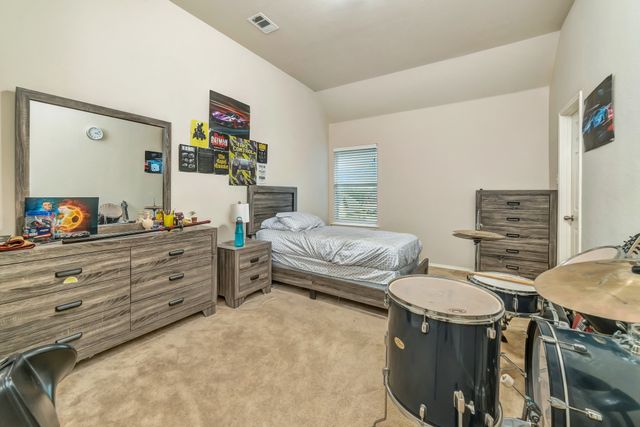 2312 Tawny Owl Road, Grand Prairie, TX 75052