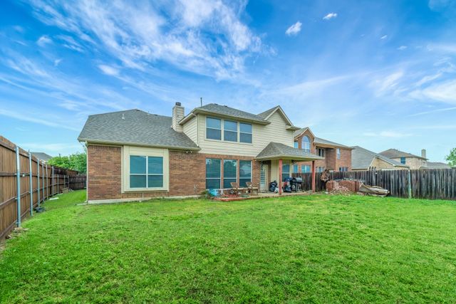 2312 Tawny Owl Road, Grand Prairie, TX 75052