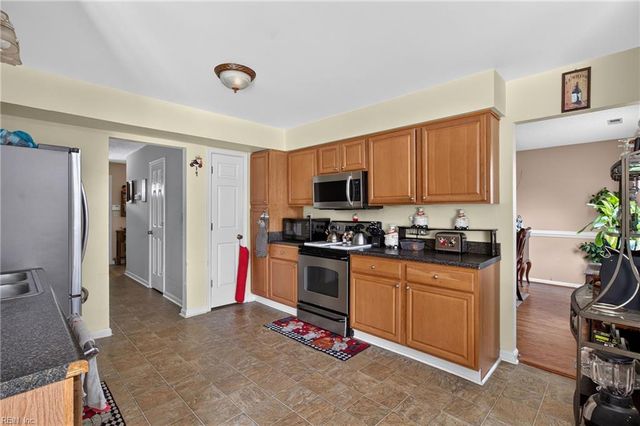 5929 Chain Bridge RD, Virginia Beach, VA 23464