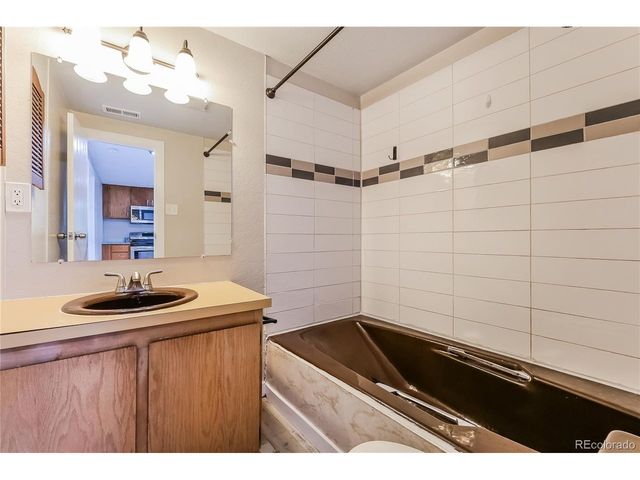 142 S Xavier St, Denver, CO 80219