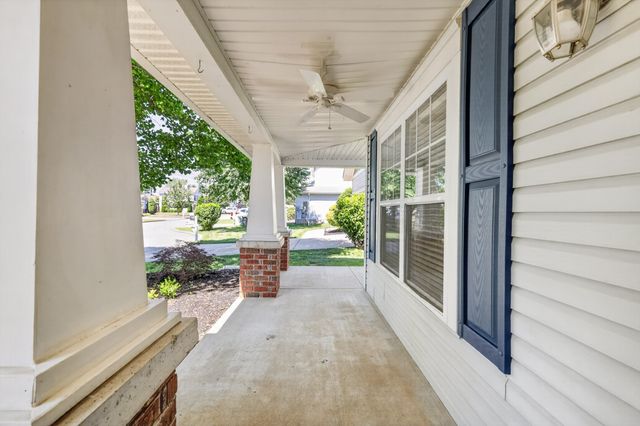 3013 Remington Park Ln, Hermitage, TN 37076