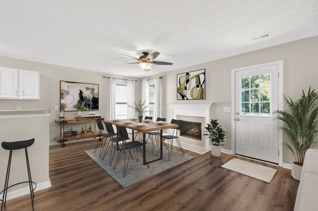 3013 Remington Park Ln, Hermitage, TN 37076