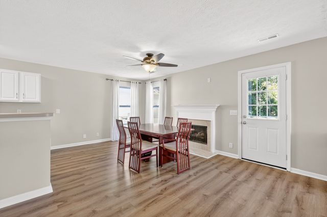 3013 Remington Park Ln, Hermitage, TN 37076