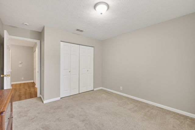 3013 Remington Park Ln, Hermitage, TN 37076