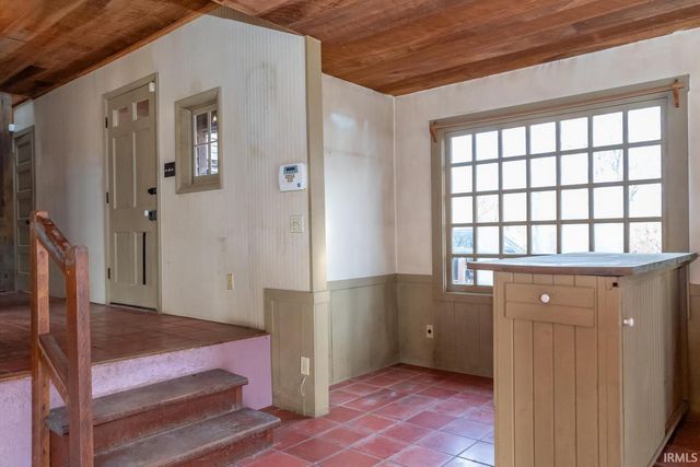 2176 W State Road 45, Solsberry, IN 47459