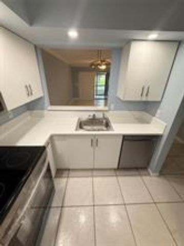 2501 NW 56th Avenue 3-14, Lauderhill, FL 33313