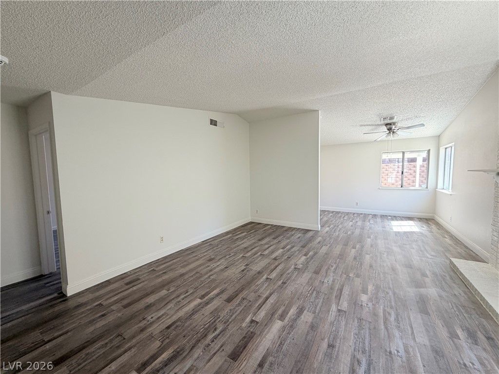 2304 Sabroso Street, Las Vegas, NV 89156 — photo 3