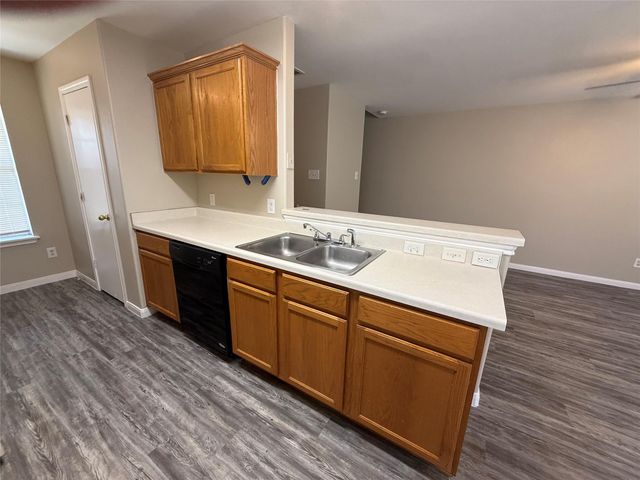 203 Marvin CV, Hutto, TX 78634