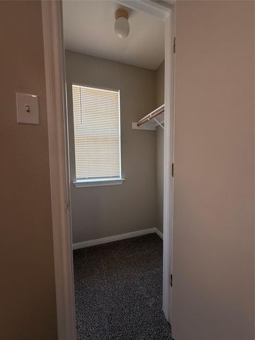 203 Marvin CV, Hutto, TX 78634