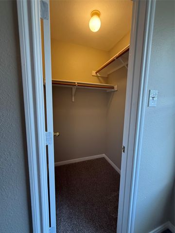 203 Marvin CV, Hutto, TX 78634