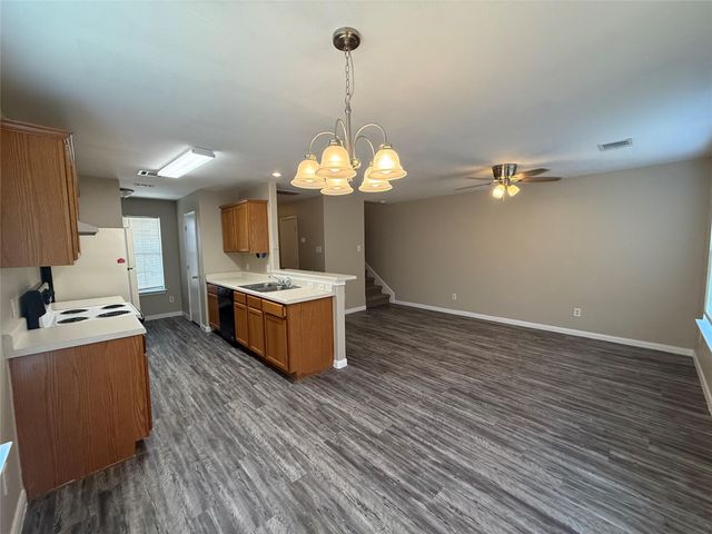 203 Marvin CV, Hutto, TX 78634
