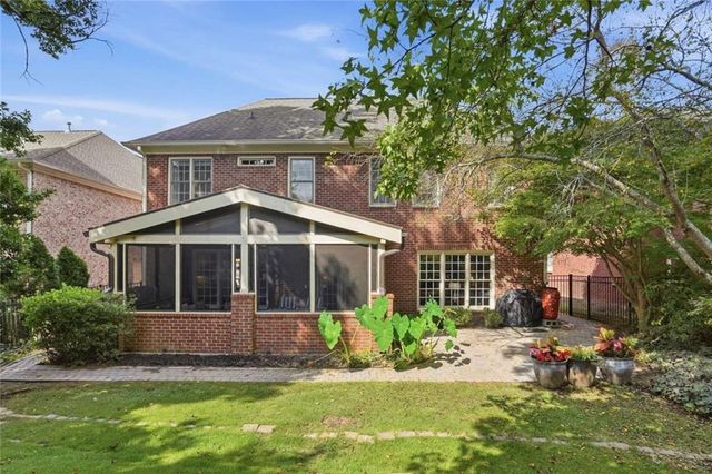 510 Wembley Circle, Sandy Springs, GA 30328