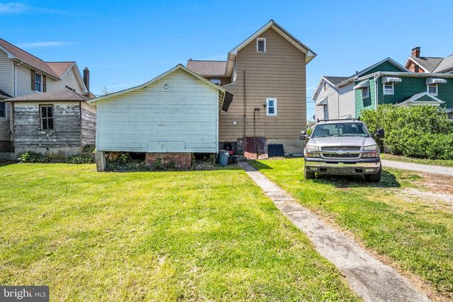 870 BALTIMORE ST, Hanover, PA 17331