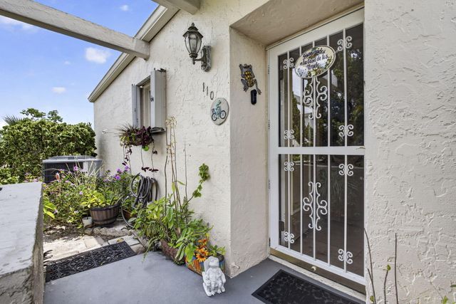 2651 Boundbrook Boulevard, West Palm Beach, FL 33406