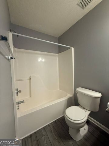 1759 Glen View Way, Hampton, GA 30228