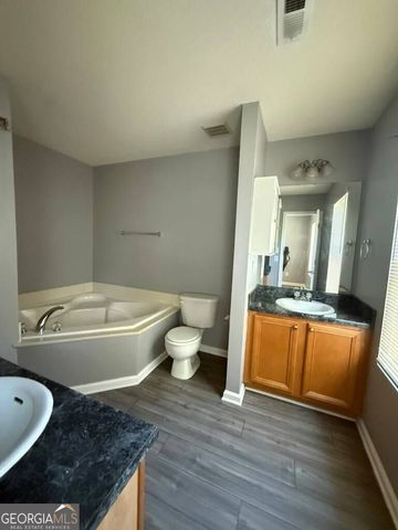 1759 Glen View Way, Hampton, GA 30228