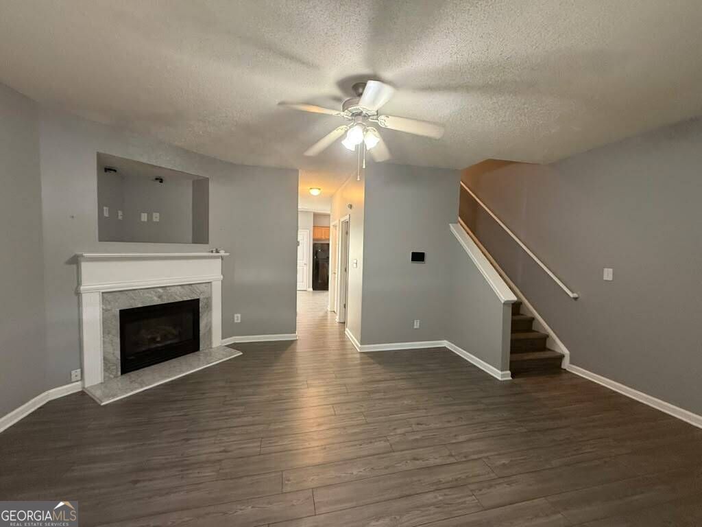 1759 Glen View Way, Hampton, GA 30228