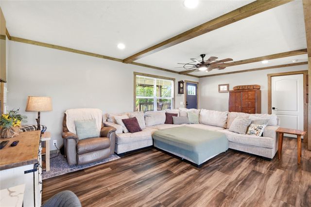 7601 Avenue P, Santa Fe, TX 77510