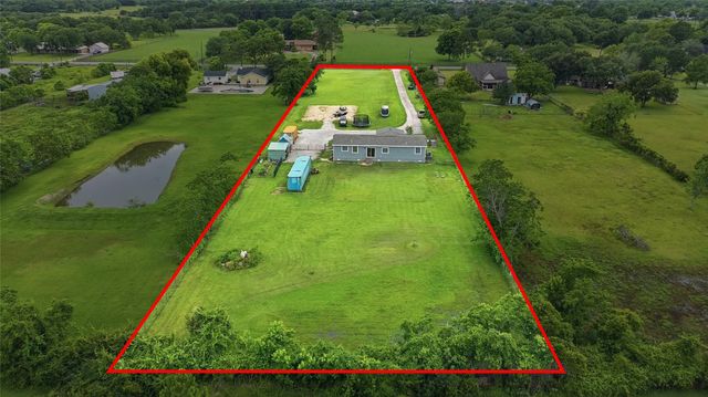 7601 Avenue P, Santa Fe, TX 77510