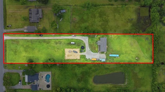 7601 Avenue P, Santa Fe, TX 77510
