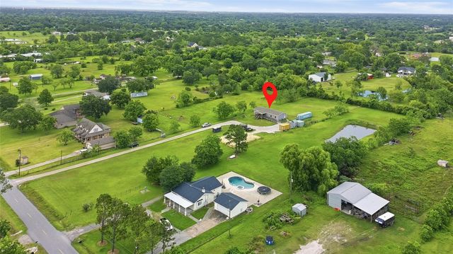 7601 Avenue P, Santa Fe, TX 77510
