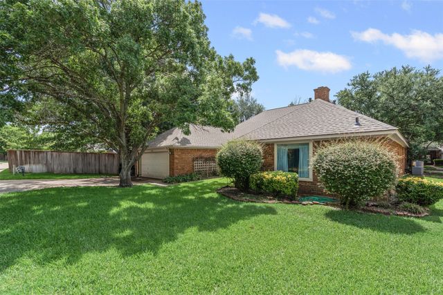 7948 Morning Lane, Fort Worth, TX 76123